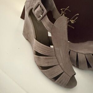 Strappy Taupe Wedge Sandals